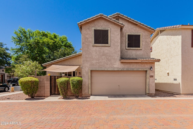 view of front facade with a garage