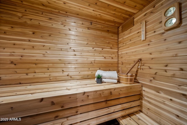 2702 Majestic Elk Rd, Overgaard, AZ 85933 - view of sauna / steam room