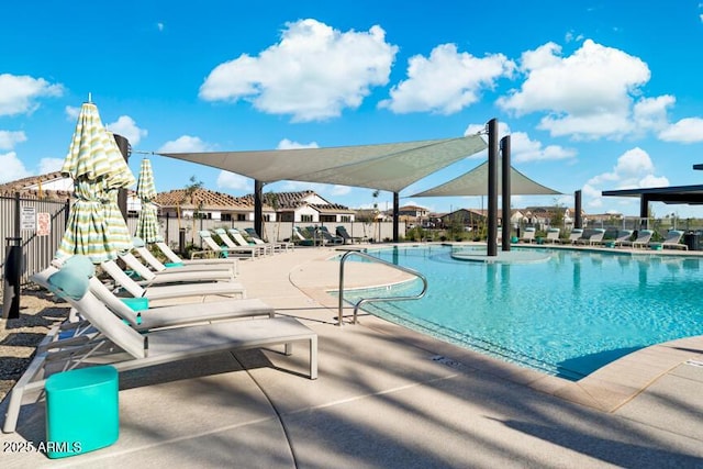 3853 S Buttercup Cir, Mesa, AZ 85212 - community pool with a patio area
