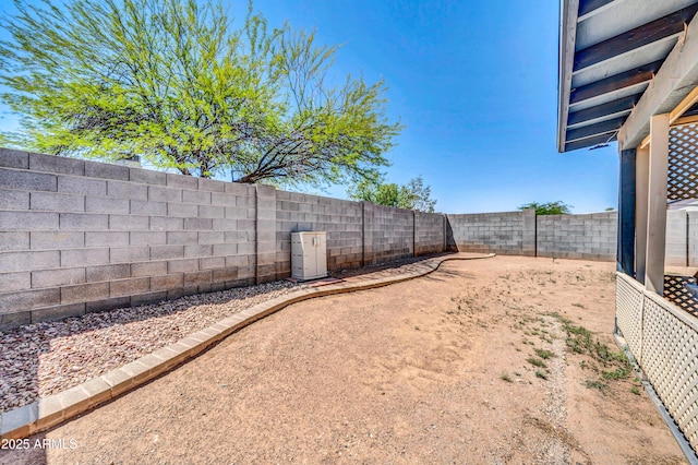 3201 W Mohawk Ln, Phoenix, AZ 85027 - view of fenced backyard