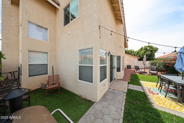 7110 N 28th Dr, Phoenix, AZ 85051 - view of yard with a patio