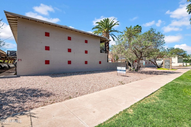 31 W 2nd St, Mesa, AZ 85201 - view of side of home
