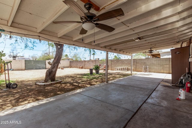 3525 W Latham St, Phoenix, AZ 85009 - view of patio / terrace with a ceiling fan and a fenced backyard