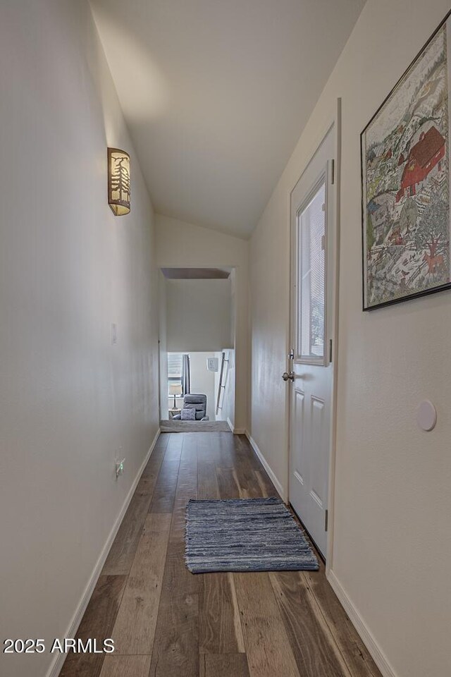 4090 N Cherri Lynn Dr, Pine, AZ 85544 - hall with hardwood / wood-style flooring, baseboards, and vaulted ceiling