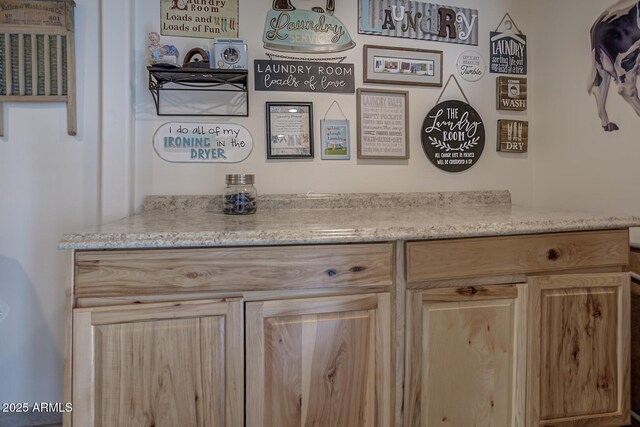4090 N Cherri Lynn Dr, Pine, AZ 85544 - detailed view of a bar
