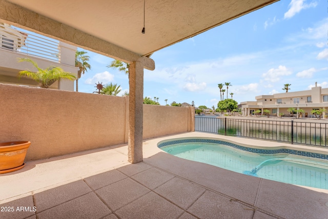 5822 W Abraham Ln, Glendale, AZ 85308 - view of swimming pool featuring a patio