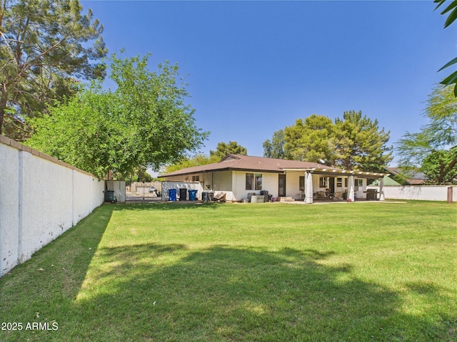 view of yard with a patio area