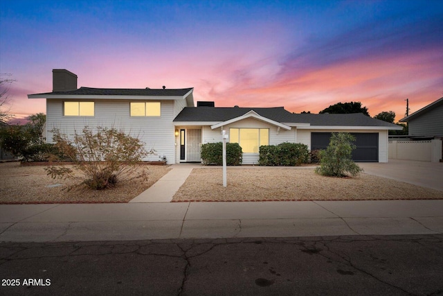 view of front facade featuring a garage