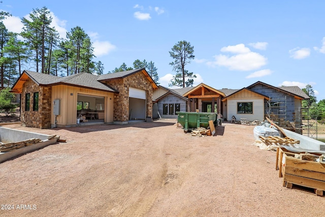 view of front of home featuring a garage