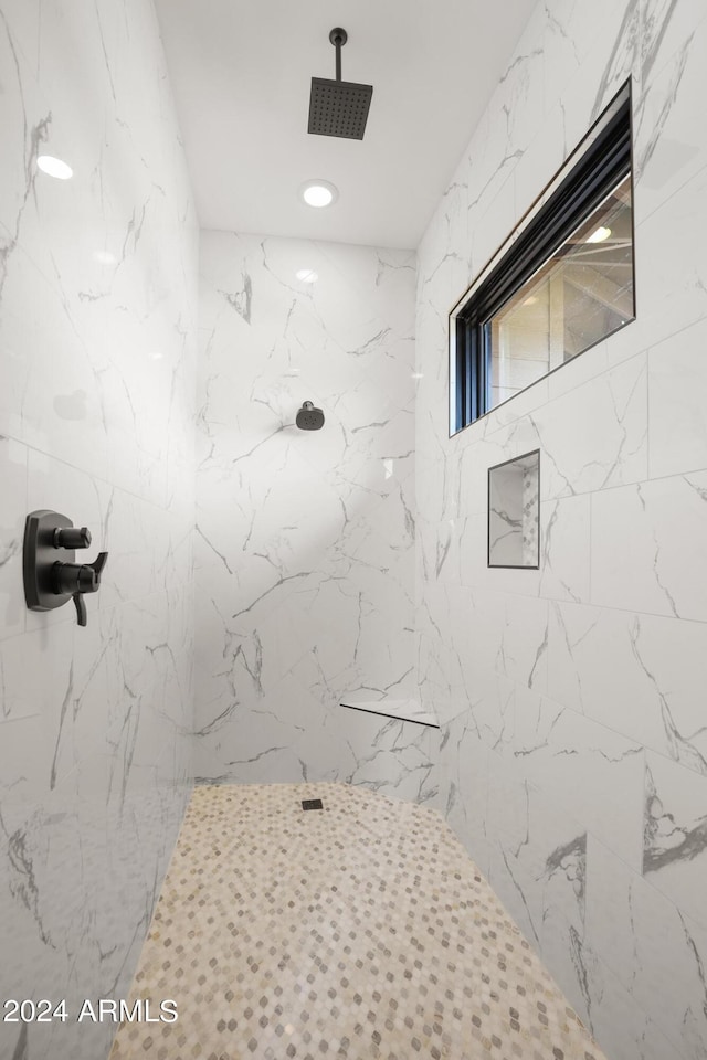 1804 E Senna Pt, Payson, AZ 85541 - bathroom featuring a marble finish shower