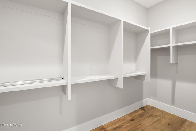 1804 E Senna Pt, Payson, AZ 85541 - spacious closet featuring wood finished floors