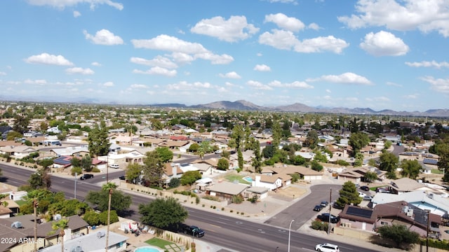 bird's eye view with a mountain view