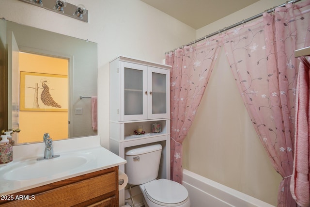 10618 W Pima St, Tolleson, AZ 85353 - full bath featuring vanity and shower / bath combination with curtain
