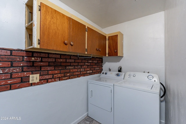 3115 N 55th Ave, Phoenix, AZ 85031 - laundry room with cabinet space and washing machine and dryer