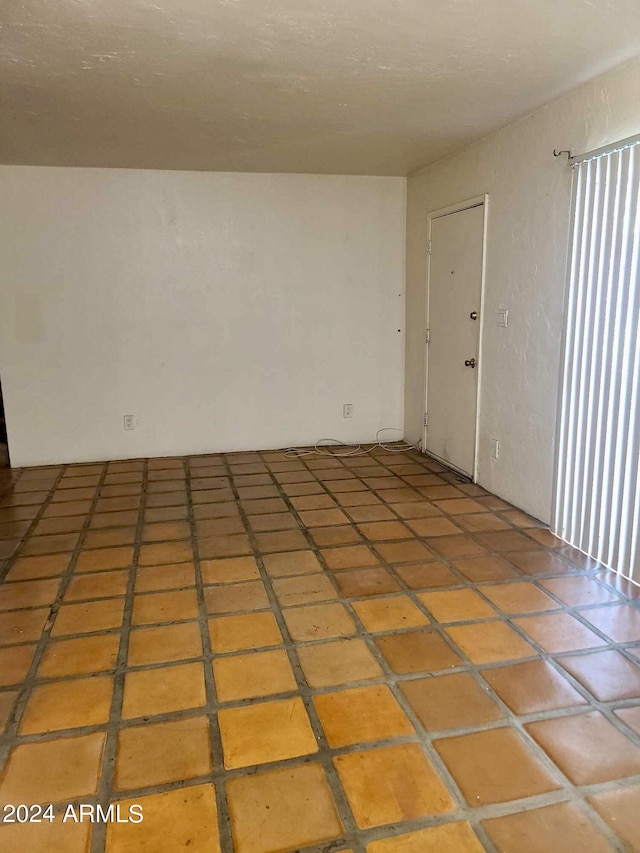 3416 N 44th St Unit 5, Phoenix, AZ 85018 - view of empty room
