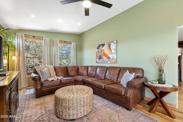 543 S Hassayampa Dr, Prescott, AZ 86303 - living area featuring wood finished floors, a ceiling fan, and recessed lighting