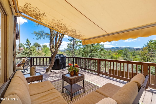 543 S Hassayampa Dr, Prescott, AZ 86303 - wooden deck featuring an outdoor hangout area