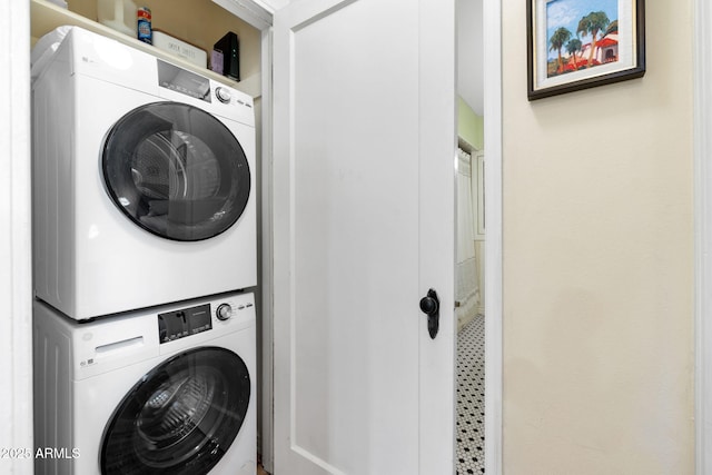 543 S Hassayampa Dr, Prescott, AZ 86303 - laundry room with stacked washer and clothes dryer
