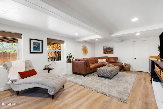 543 S Hassayampa Dr, Prescott, AZ 86303 - living area featuring beam ceiling, recessed lighting, light wood finished floors, and baseboards
