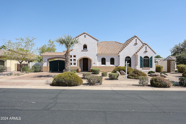 view of mediterranean / spanish-style home