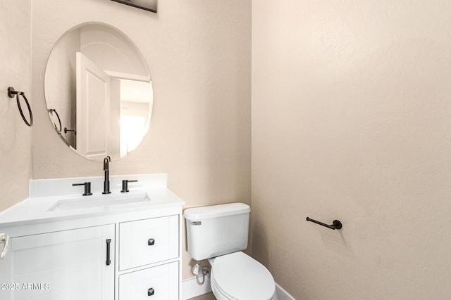 22322 N 77th St, Scottsdale, AZ 85255 - half bath featuring toilet and vanity