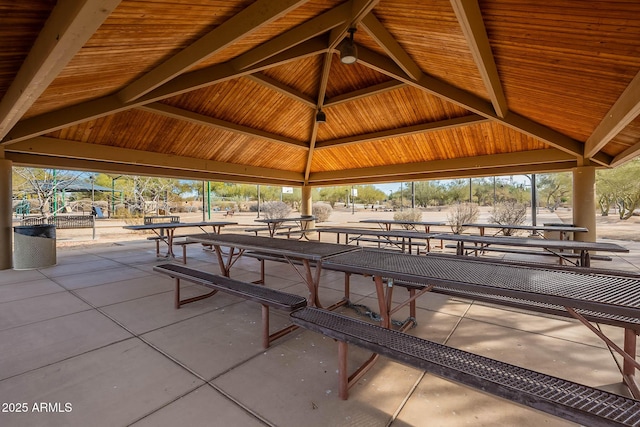 22322 N 77th St, Scottsdale, AZ 85255 - view of property's community featuring a gazebo