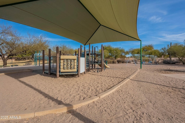 22322 N 77th St, Scottsdale, AZ 85255 - view of communal playground