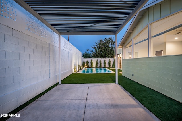 7646 E Catalina Dr, Scottsdale, AZ 85251 - view of patio / terrace with a fenced in pool and a fenced backyard
