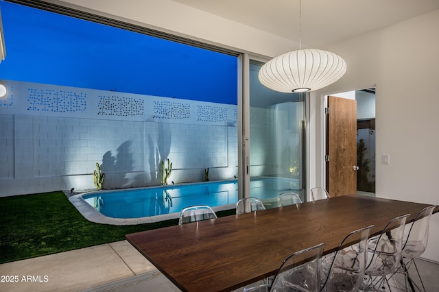 7646 E Catalina Dr, Scottsdale, AZ 85251 - view of swimming pool