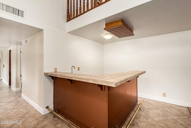 119 E Palomino Dr, Tempe, AZ 85284 - bar area featuring light tile patterned flooring