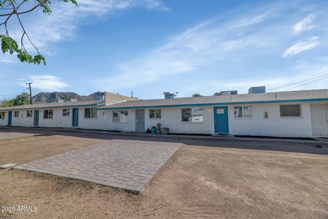 715 W Cinnabar Ave, Phoenix, AZ 85021 - single story home with entry steps