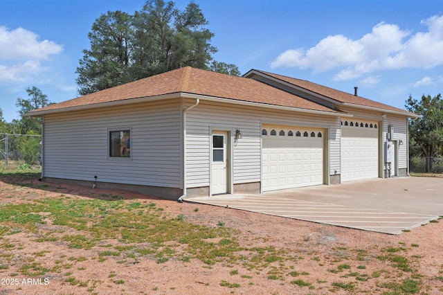 889 E Dealers Choice Ln, Payson, AZ 85541 - detached garage with fence