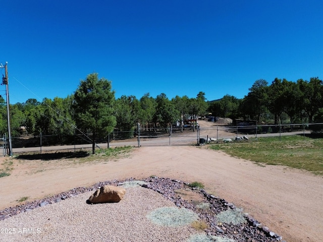 889 E Dealers Choice Ln, Payson, AZ 85541 - view of home's community with fence and a gate