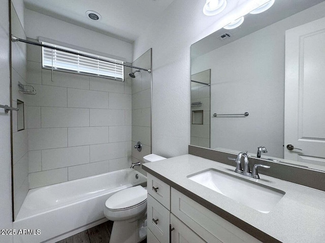 30507 N 167th St, Scottsdale, AZ 85262 - bathroom with  shower combination, toilet, vanity, and wood finished floors