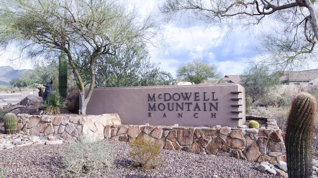 30507 N 167th St, Scottsdale, AZ 85262 - community / neighborhood sign featuring a mountain view