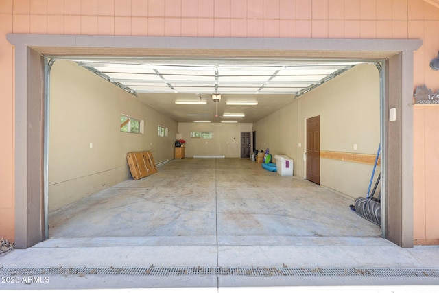 17425 Sequoia Dr, Munds Park, AZ 86017 - garage with a garage door opener