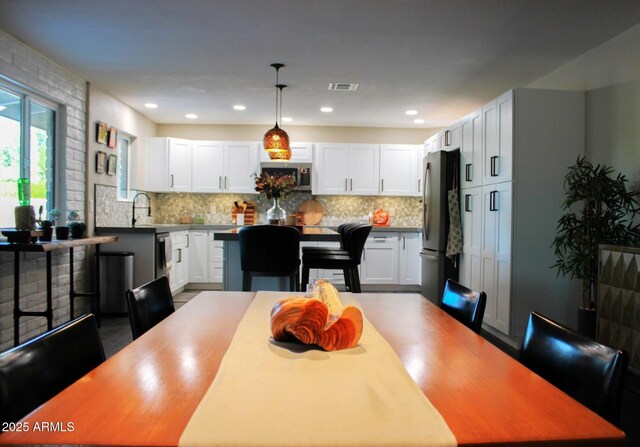 202 N Florence Ave, Litchfield Park, AZ 85340 - dining space with recessed lighting