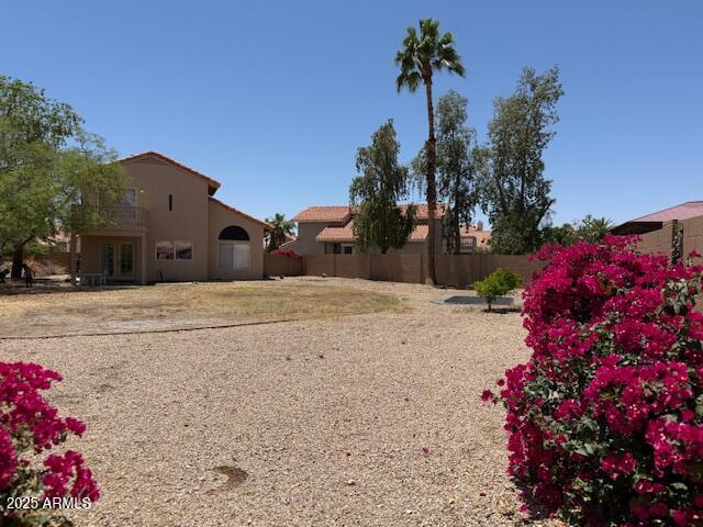 7702 W Piute Ave, Glendale, AZ 85308 - view of yard featuring french doors