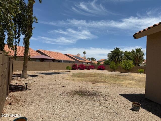 7702 W Piute Ave, Glendale, AZ 85308 - view of fenced backyard