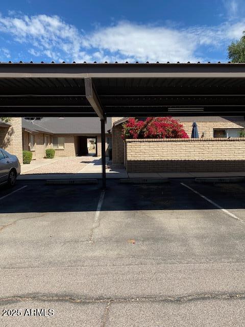 27 W Concorda Dr Unit 104, Tempe, AZ 85282 - view of covered parking lot