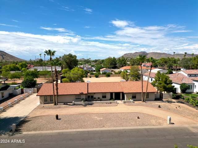 view of front of home with a mountain view