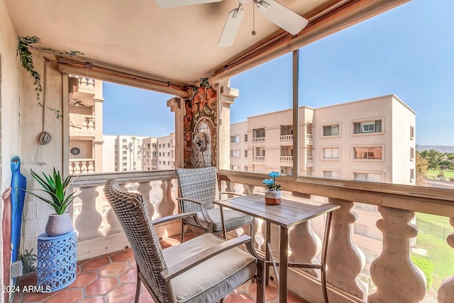 balcony with ceiling fan