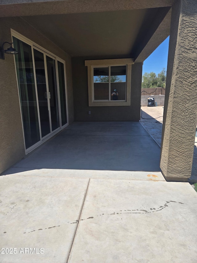 9302 W Georgia Ave, Glendale, AZ 85305 - view of patio / terrace