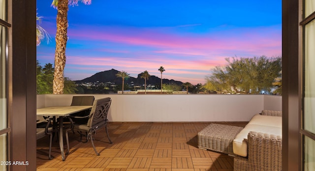 4824 E Hummingbird Ln, Paradise Valley, AZ 85253 - patio / terrace featuring a mountain view