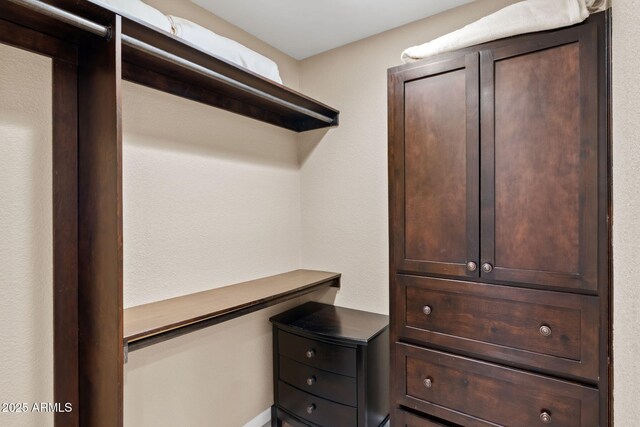 4200 N Miller Rd Unit 408, Scottsdale, AZ 85251 - view of walk in closet