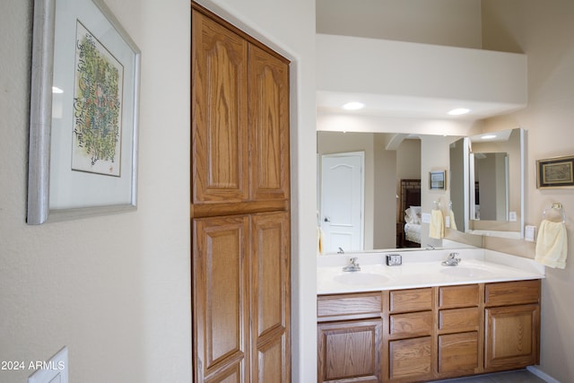 bathroom with vanity