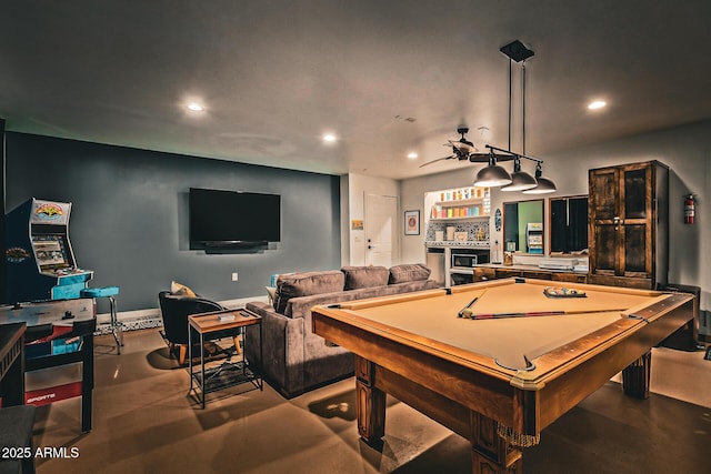 rec room with bar area and billiards