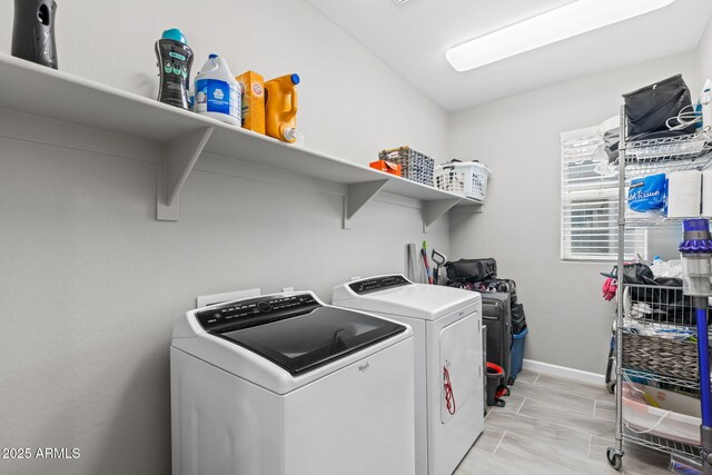 974 W Zion Way, Chandler, AZ 85248 - laundry room featuring washer and clothes dryer and baseboards