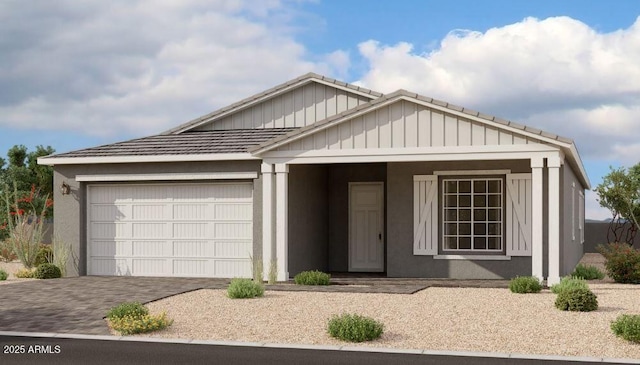 view of front of home featuring a garage