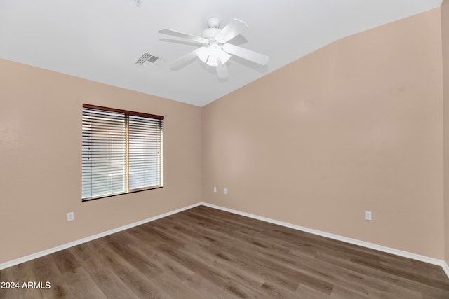 17365 N Cave Creek Rd Unit 116, Phoenix, AZ 85032 - unfurnished room featuring dark wood-type flooring, a ceiling fan, lofted ceiling, and baseboards